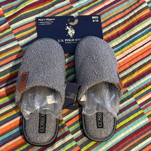 Sale $8 US. Polo Assn. Charcoal Men's Slippers medium 9-10 NwT